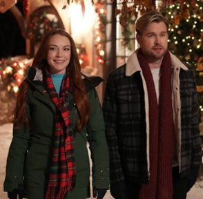 فيلم Falling for Christmas 2022 مترجم